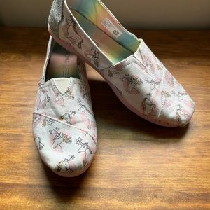 Women’s size 9 Unicorn Toms